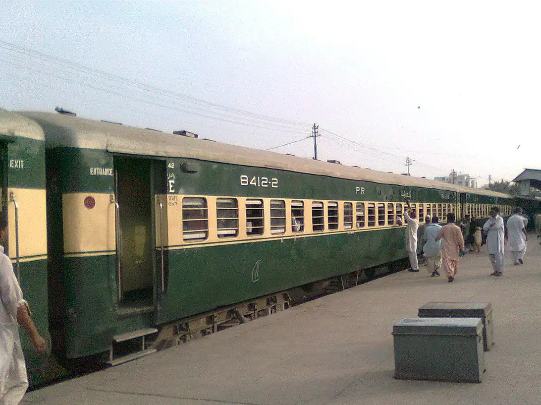 Karachi to Lahore Train | Karachi to Lahore Train Ticket Price 2023
