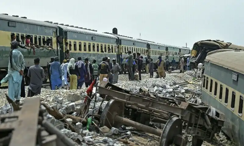6 Railway officials suspended in connection with Hazara Express tragedy